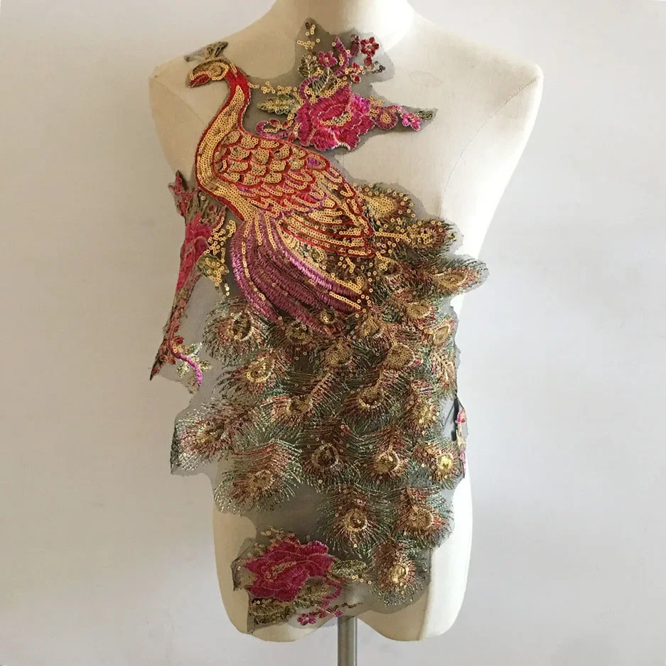 Ein Stück Verkauf von Pfauenfe – Home Textiles Sale Bewertung und Preis